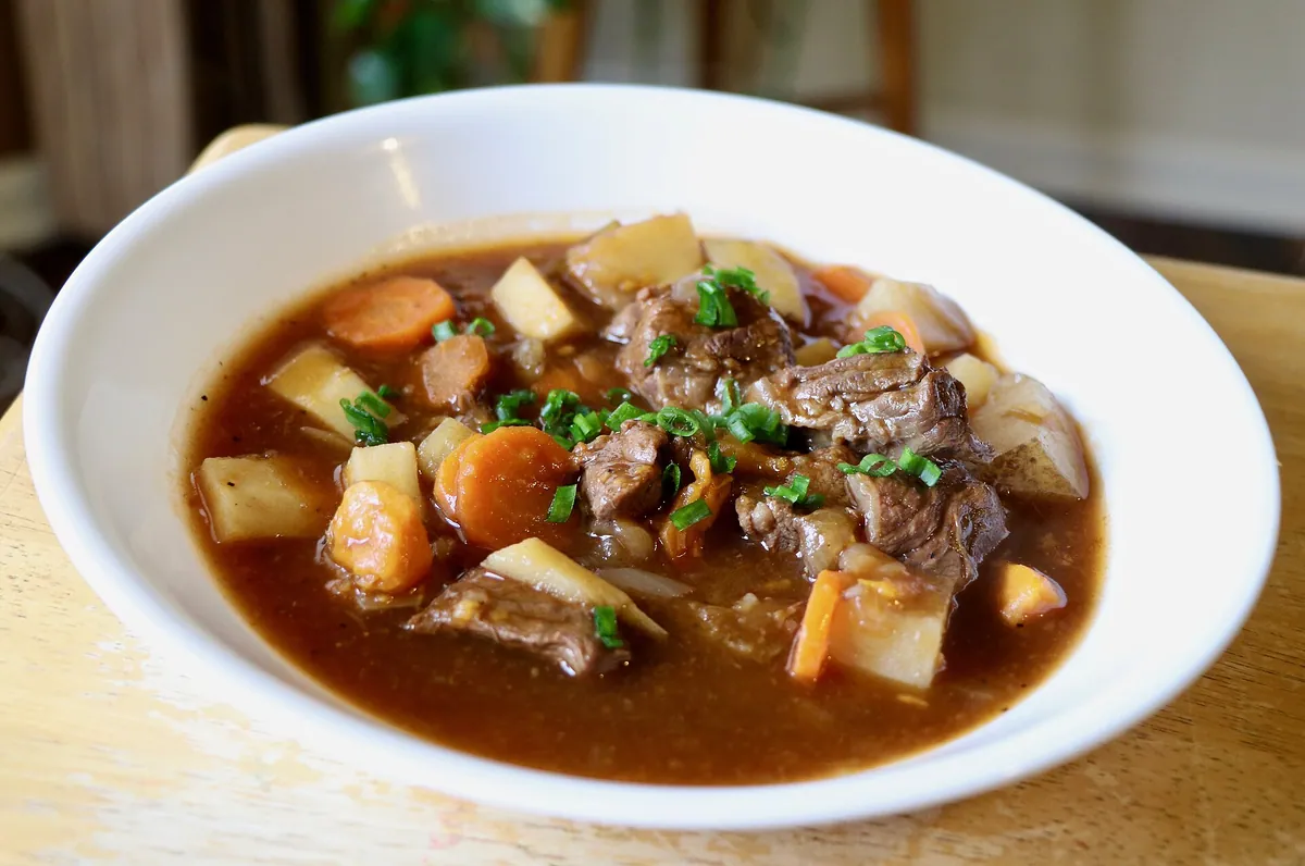 Gastropub food typical of The Curragower